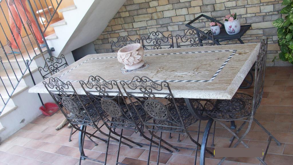 Il Giardino Degli Ulivi Bed & Breakfast Canneto  Bagian luar foto